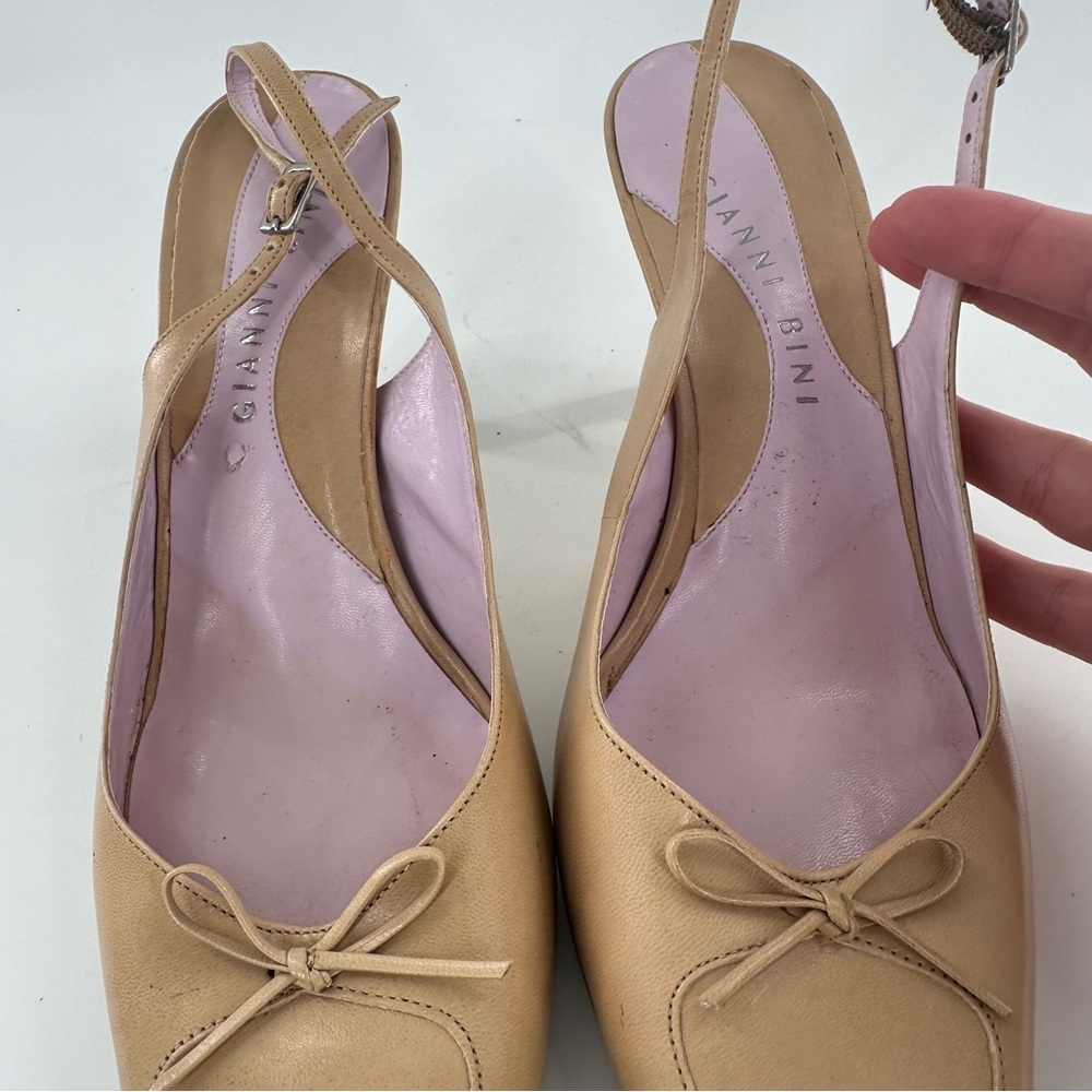 Gianni Bini womens heels size 7.5 tan leather pointy toe career old money - Picture 13 of 14